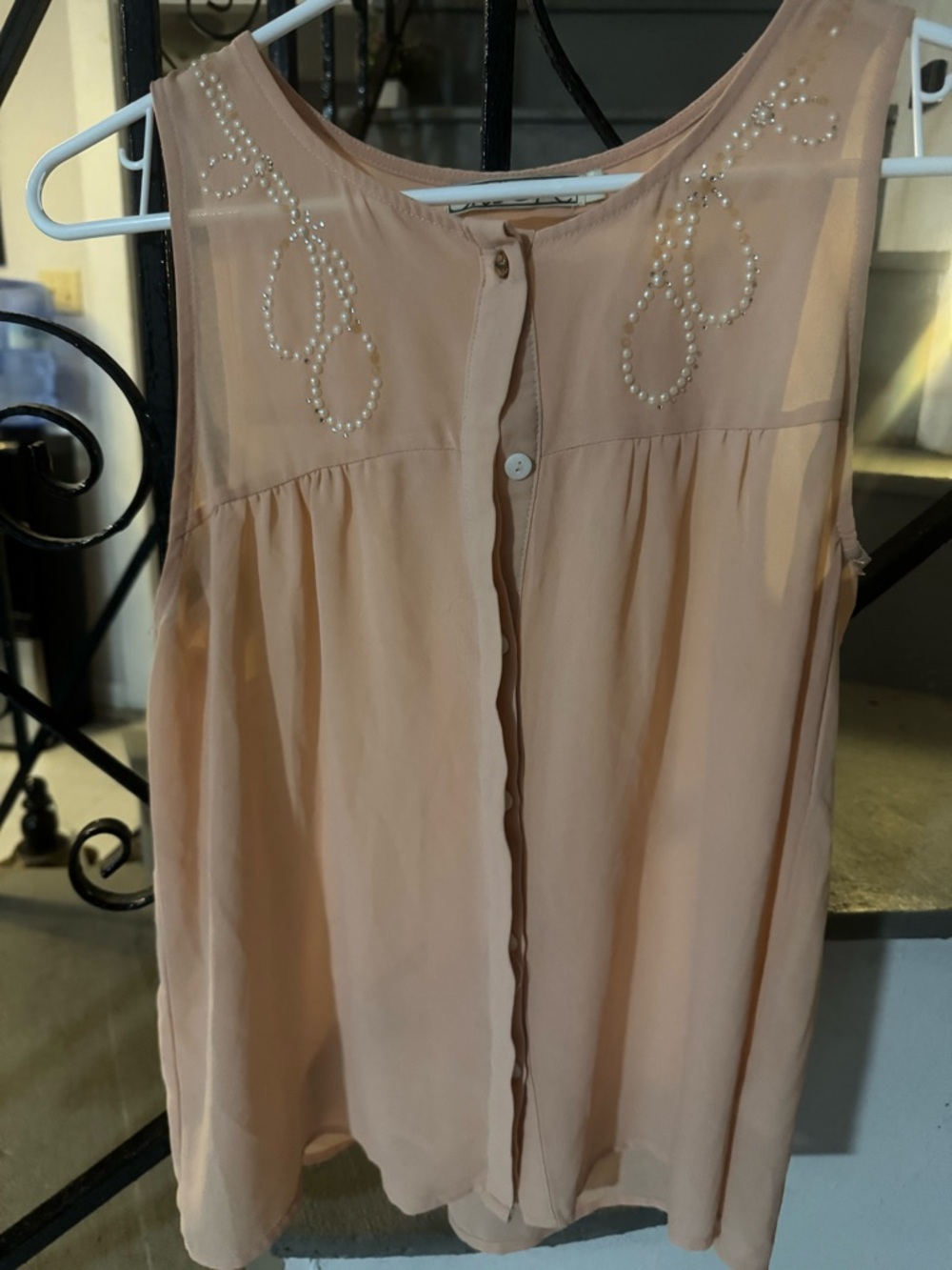 Chloe K Sleeveless Pearl-Embellished Blouse - Blush Pink